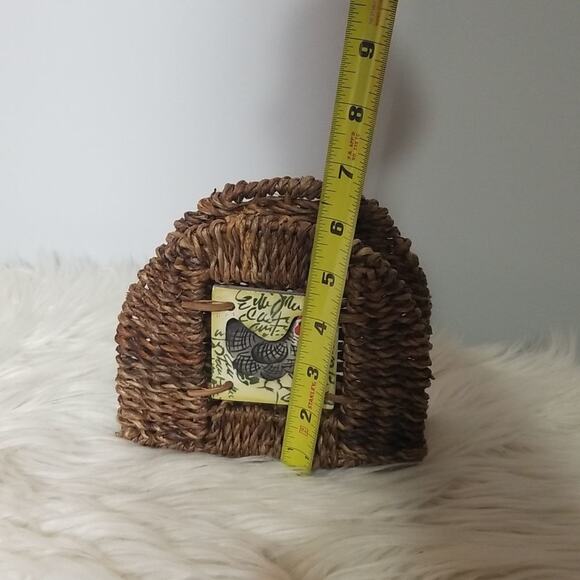 Farmhouse Straw Chicken Napkin Holder - Picture 6 of 6